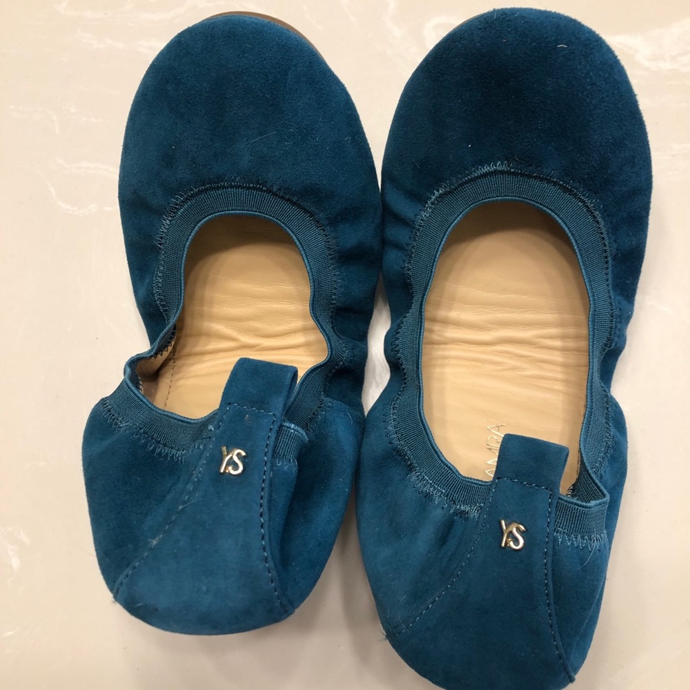 Yosi Samra almost new teal flats, size 6